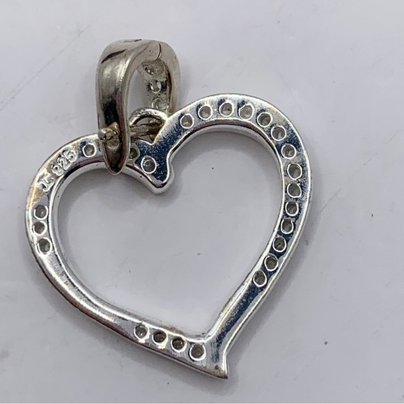 Sterling silver and cubic zirconia open heart pendant - Picture 6 of 7